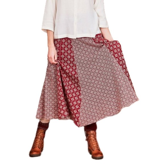 April Cornell Dresses & Skirts - April Cornell 100% Cotton Knit Alpine Skirt Red Snowflakes A-line Flare Women XS